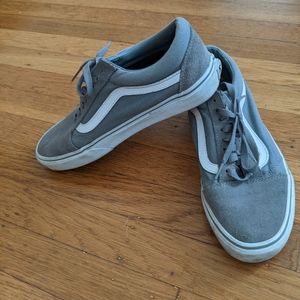 Vans skater shoes